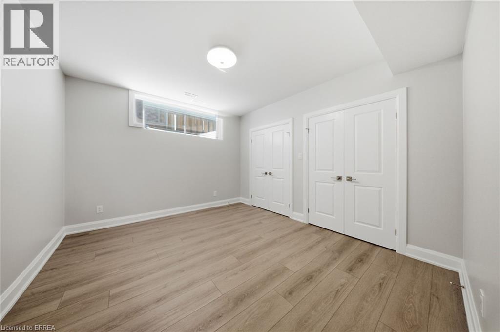 #10 6 BECKETT Drive - 23