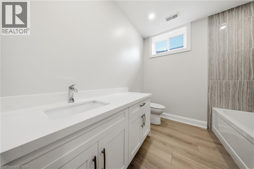 #10 6 BECKETT Drive - 26