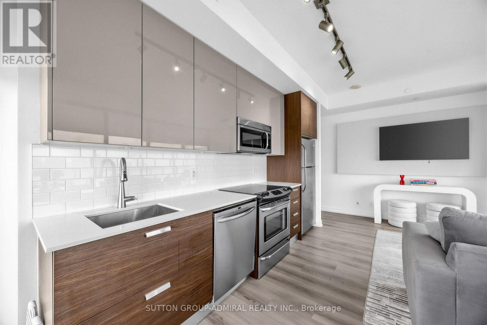 #1102 1815 YONGE STREET - 10