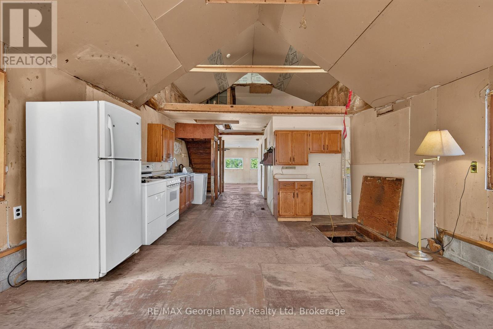 379 GLOUCESTER STREET - 5