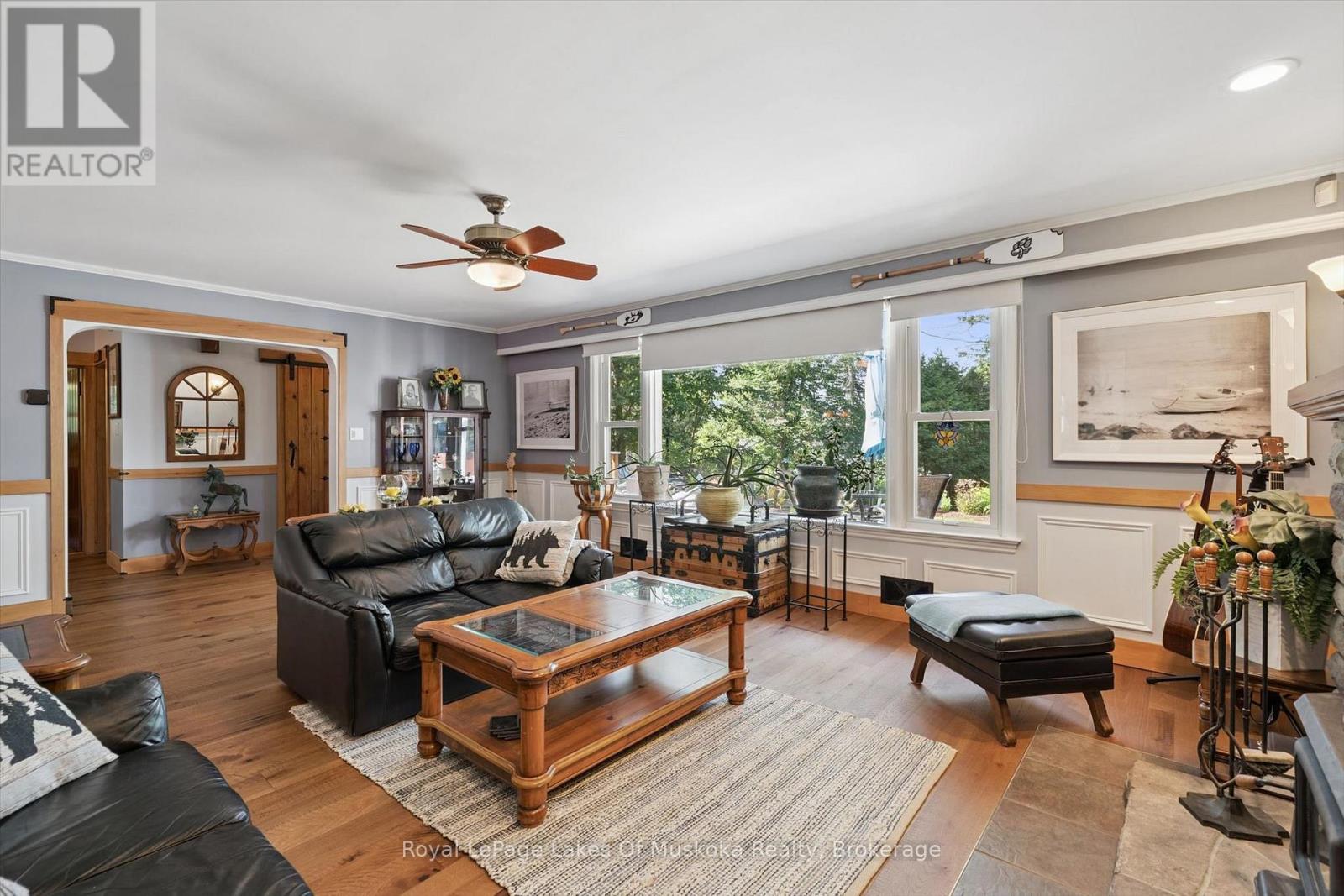 1012 GREY STREET - Image 10