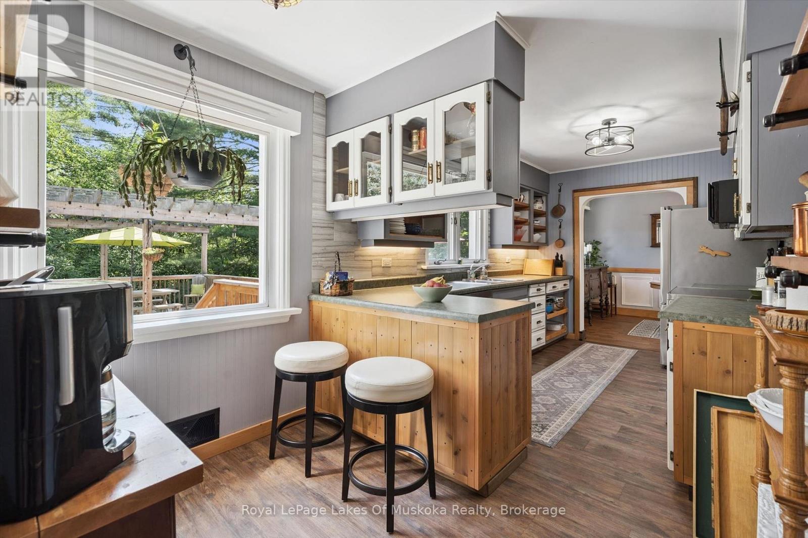 1012 GREY STREET - Image 16