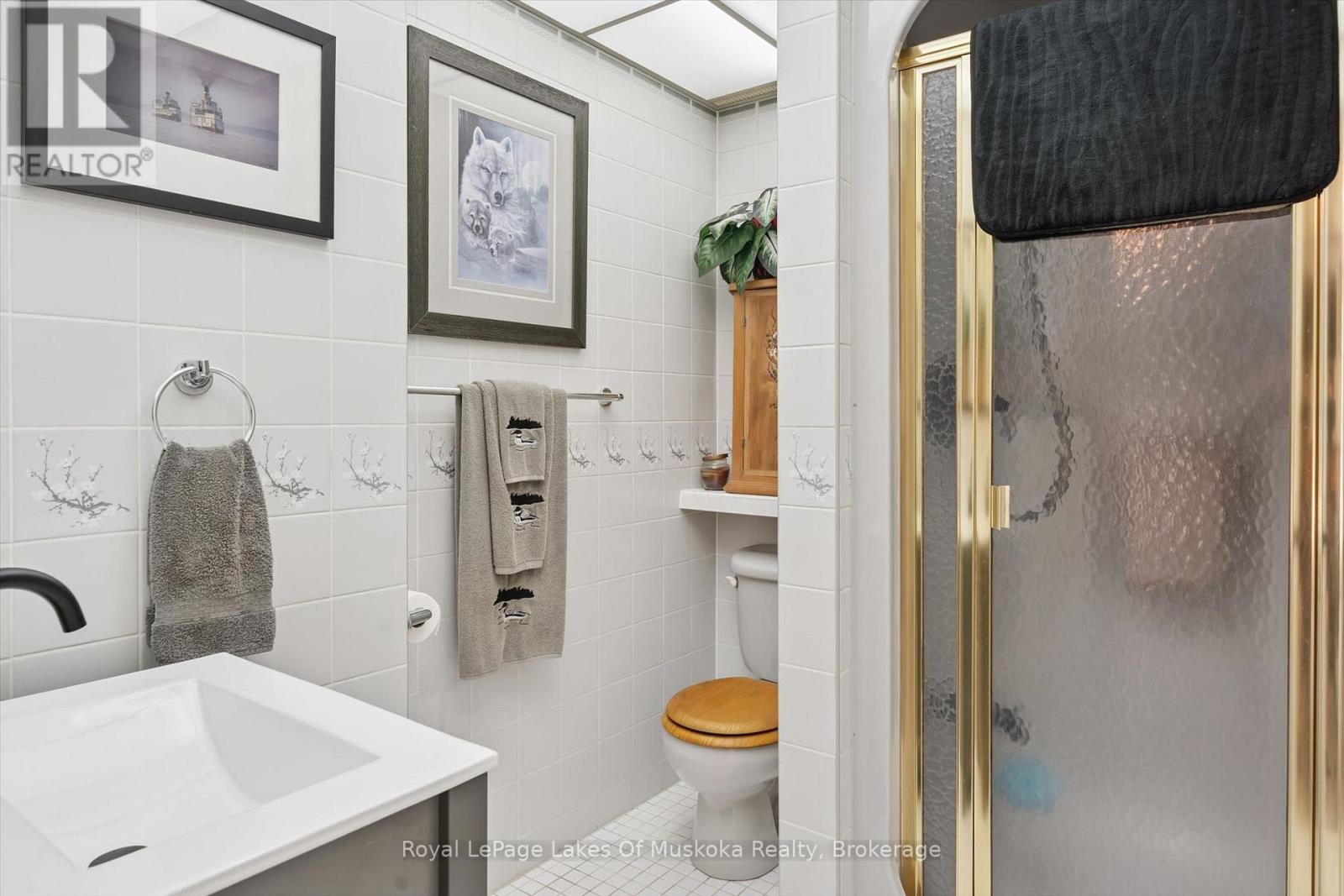 1012 GREY STREET - Image 22