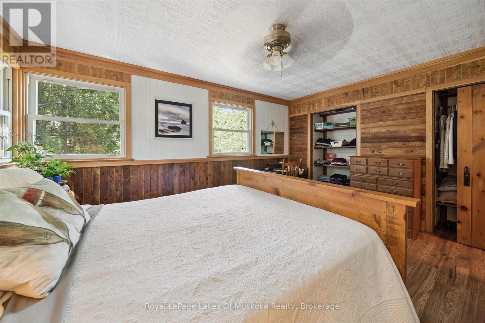1012 GREY STREET - Image 24