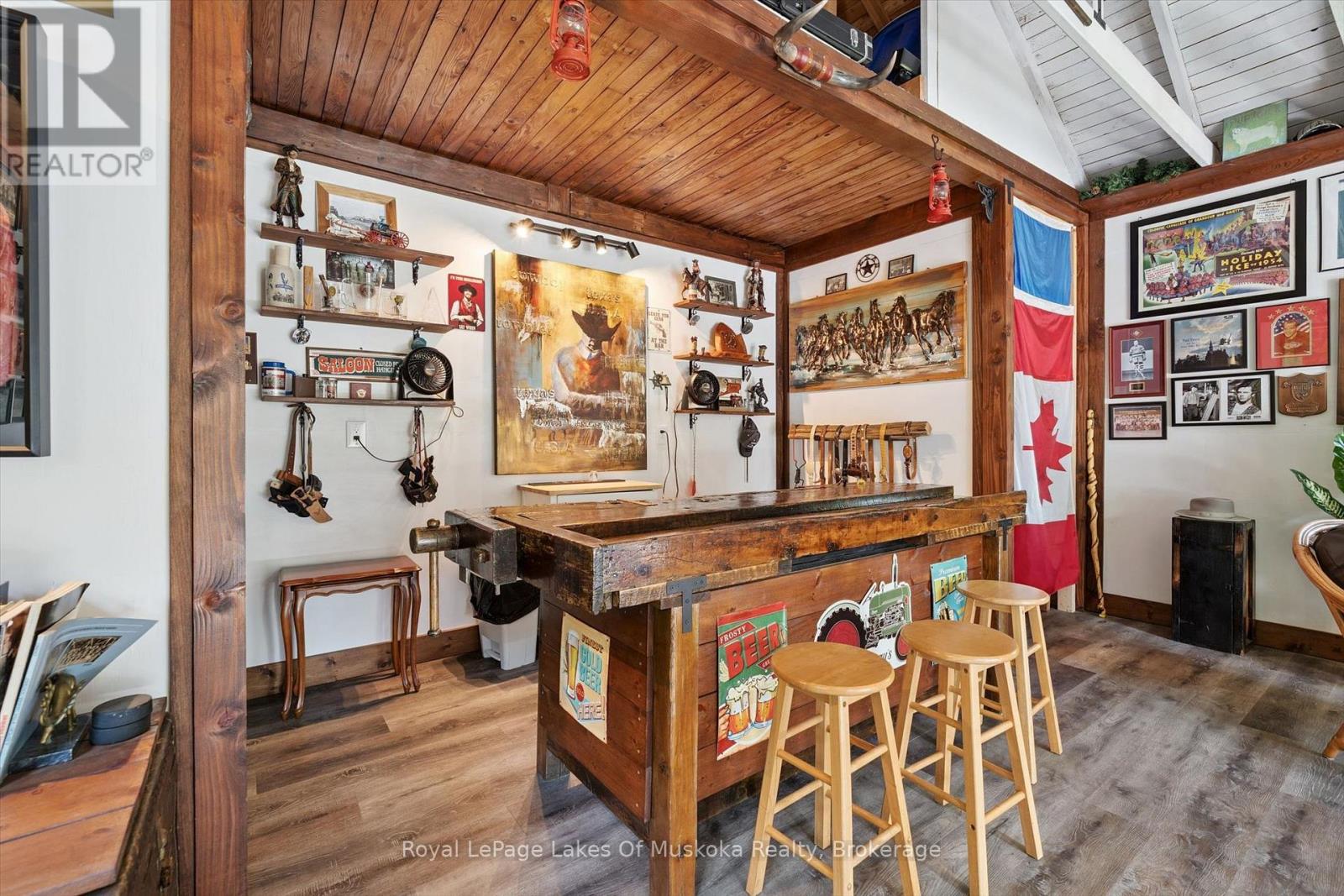 1012 GREY STREET - Image 36