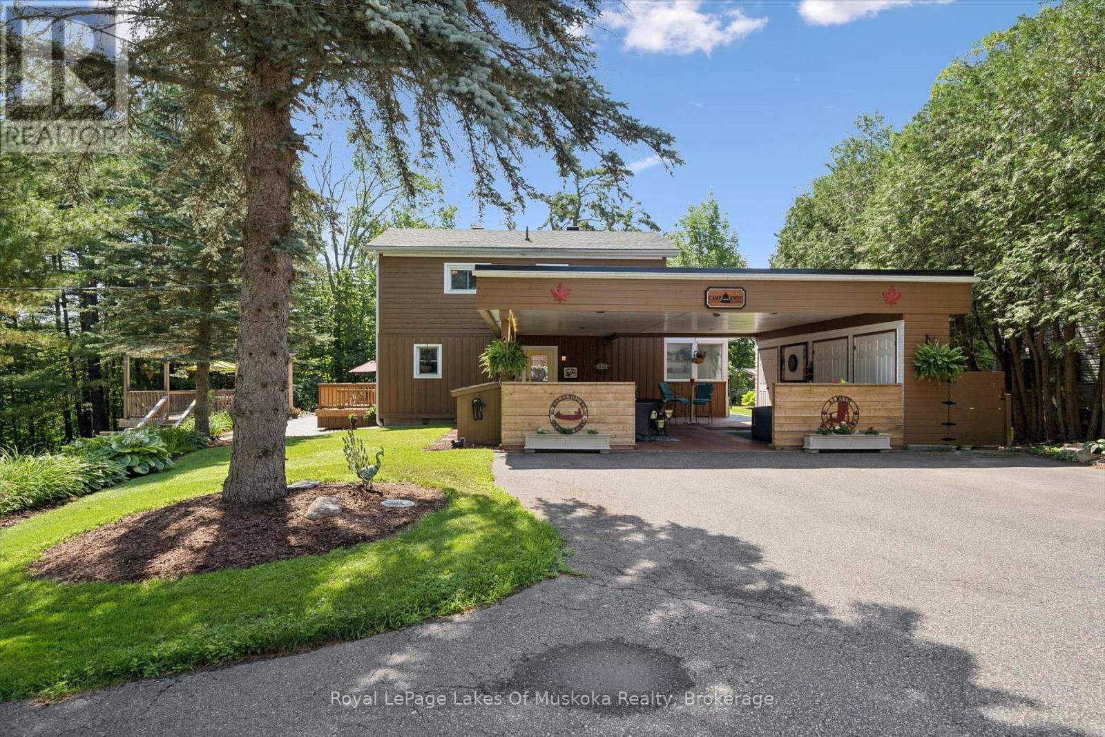 1012 GREY STREET - Image 4