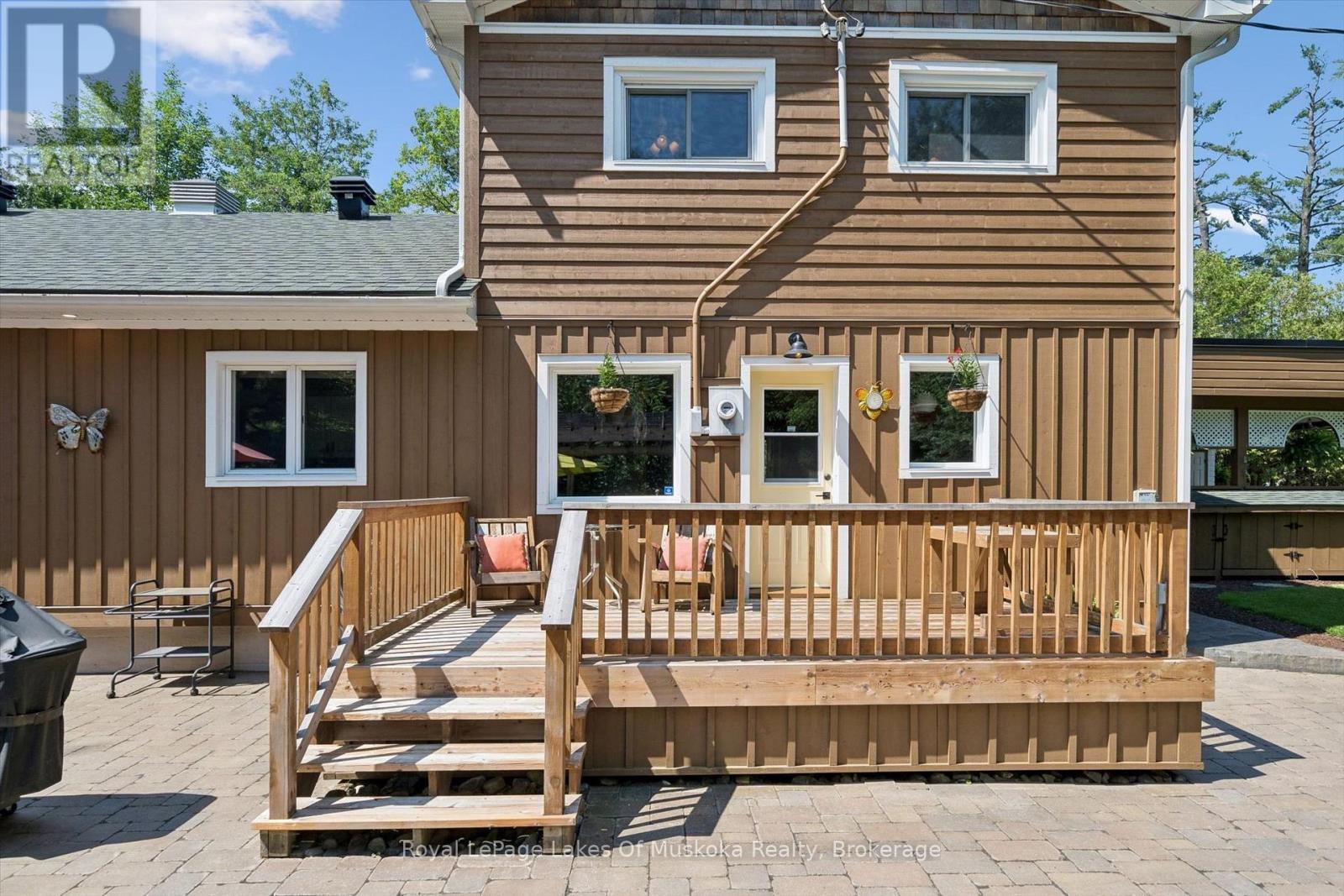 1012 GREY STREET - Image 46