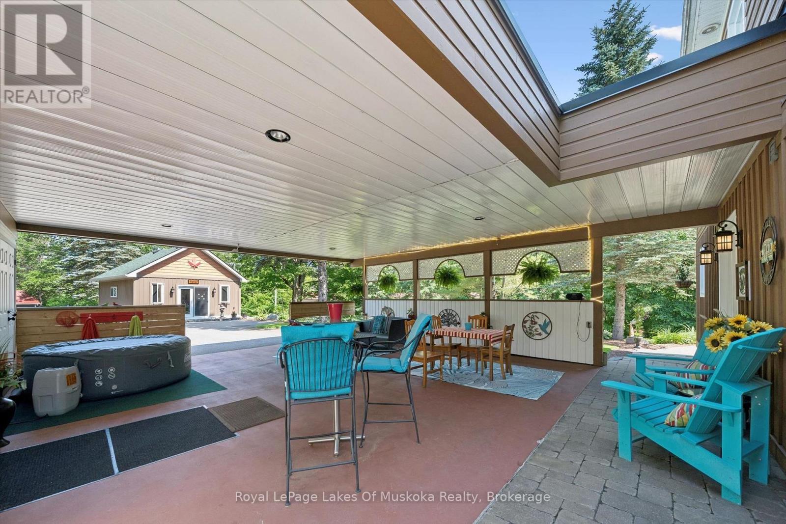 1012 GREY STREET - Image 5