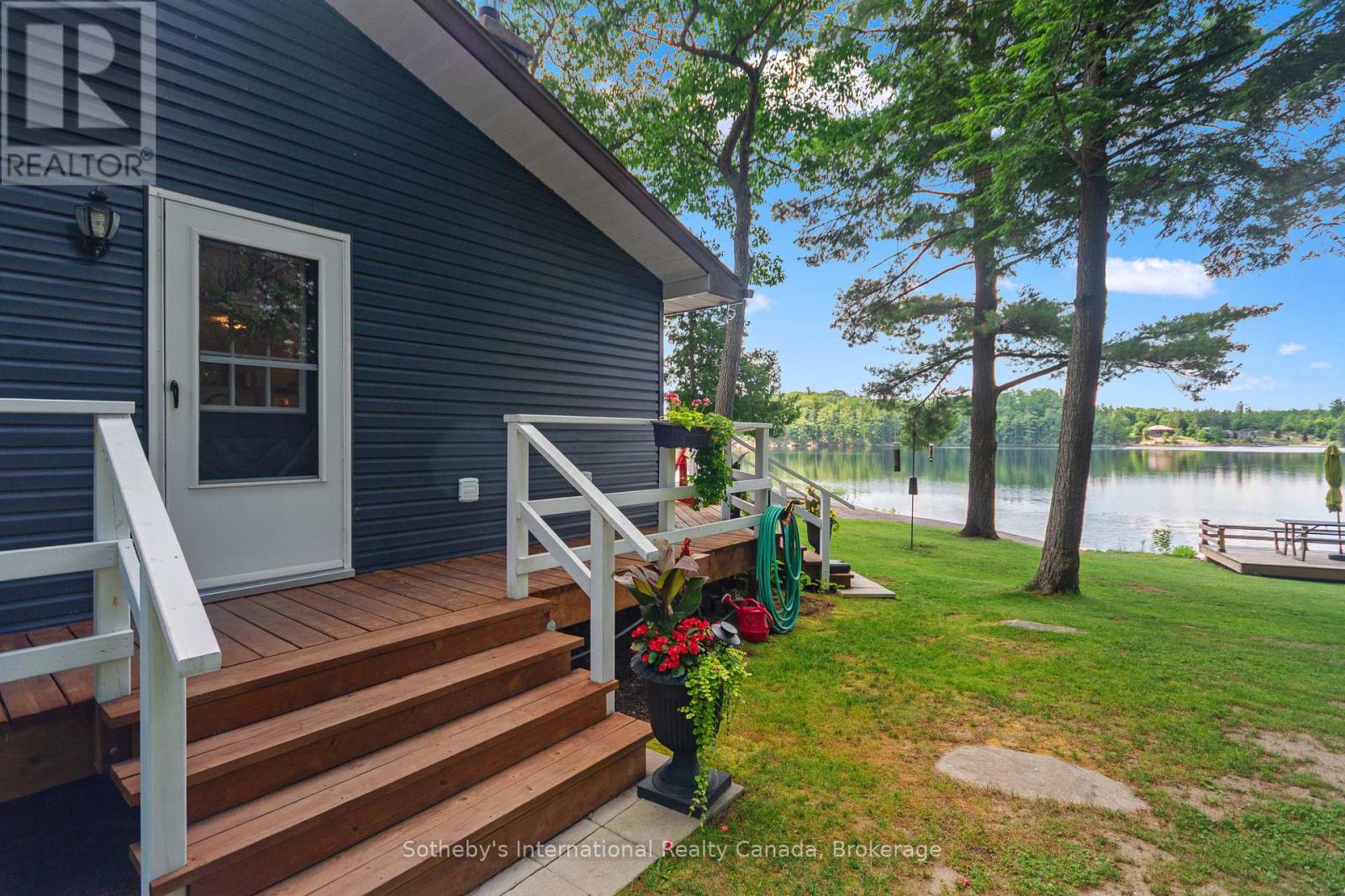 834 EASTSHORE ROAD - 17