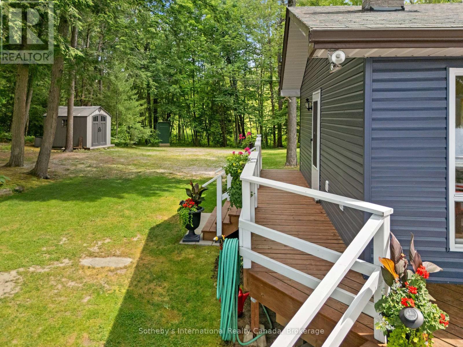 834 EASTSHORE ROAD - 18