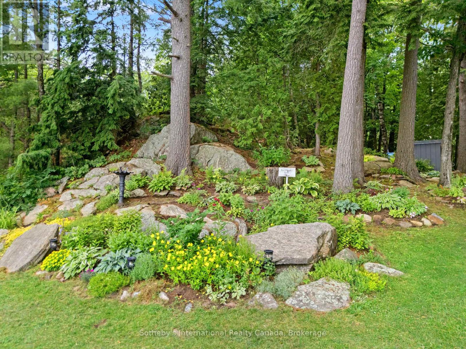 834 EASTSHORE ROAD - 24