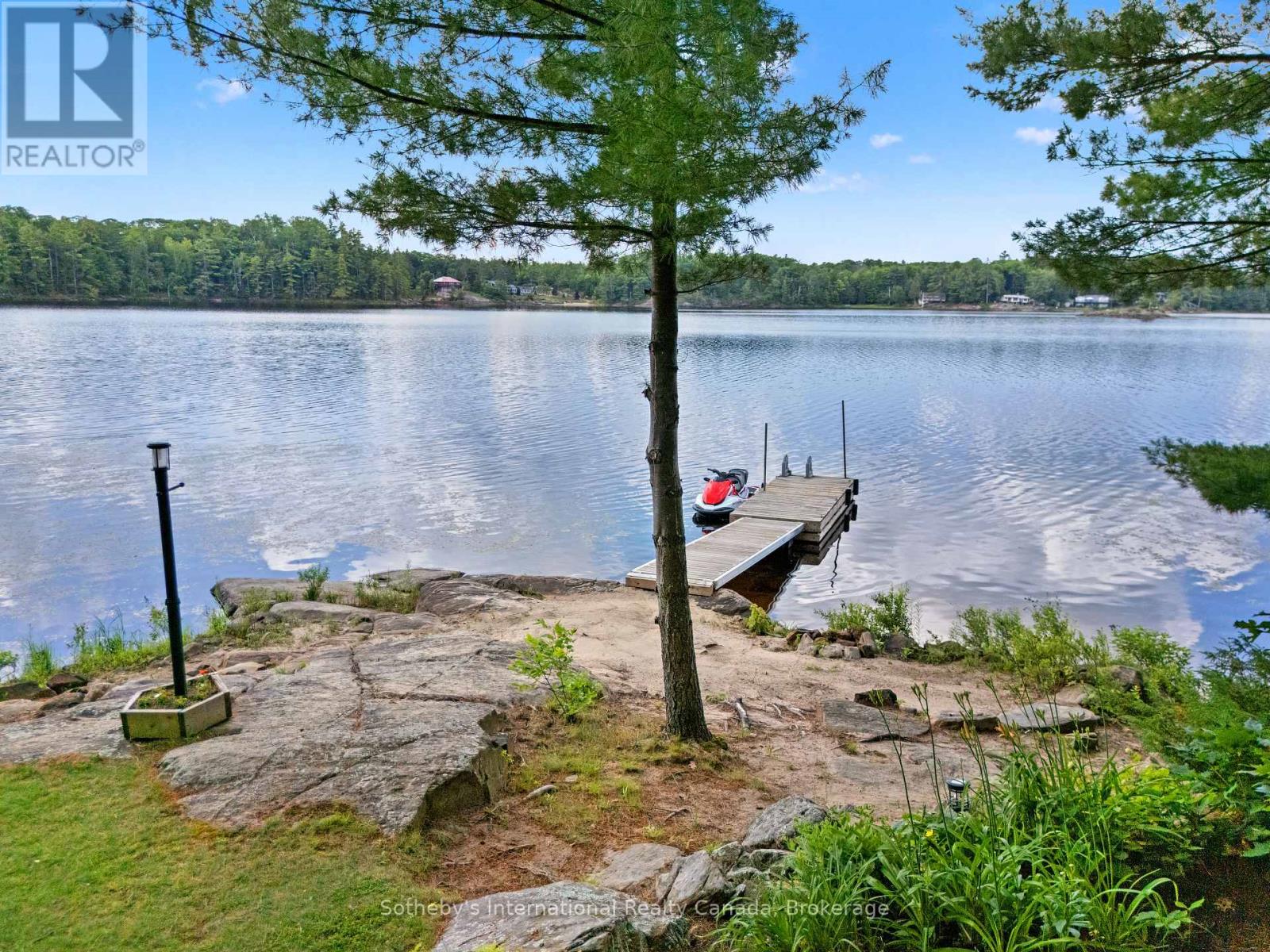 834 EASTSHORE ROAD - 32