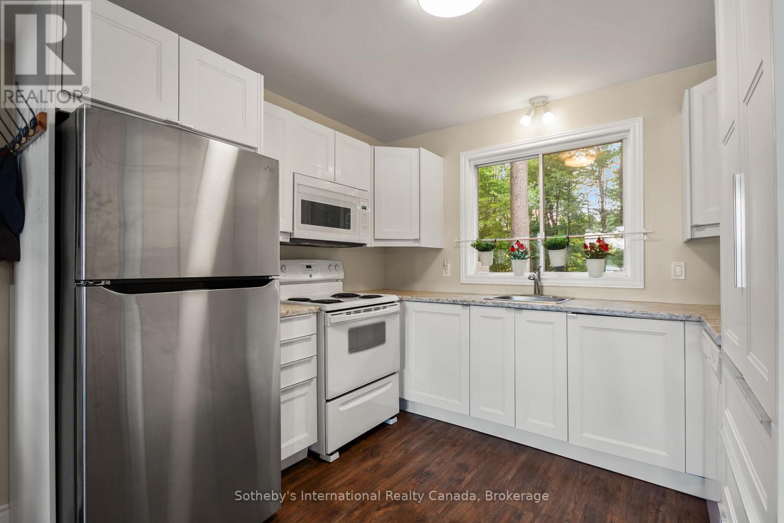 834 EASTSHORE ROAD - 9