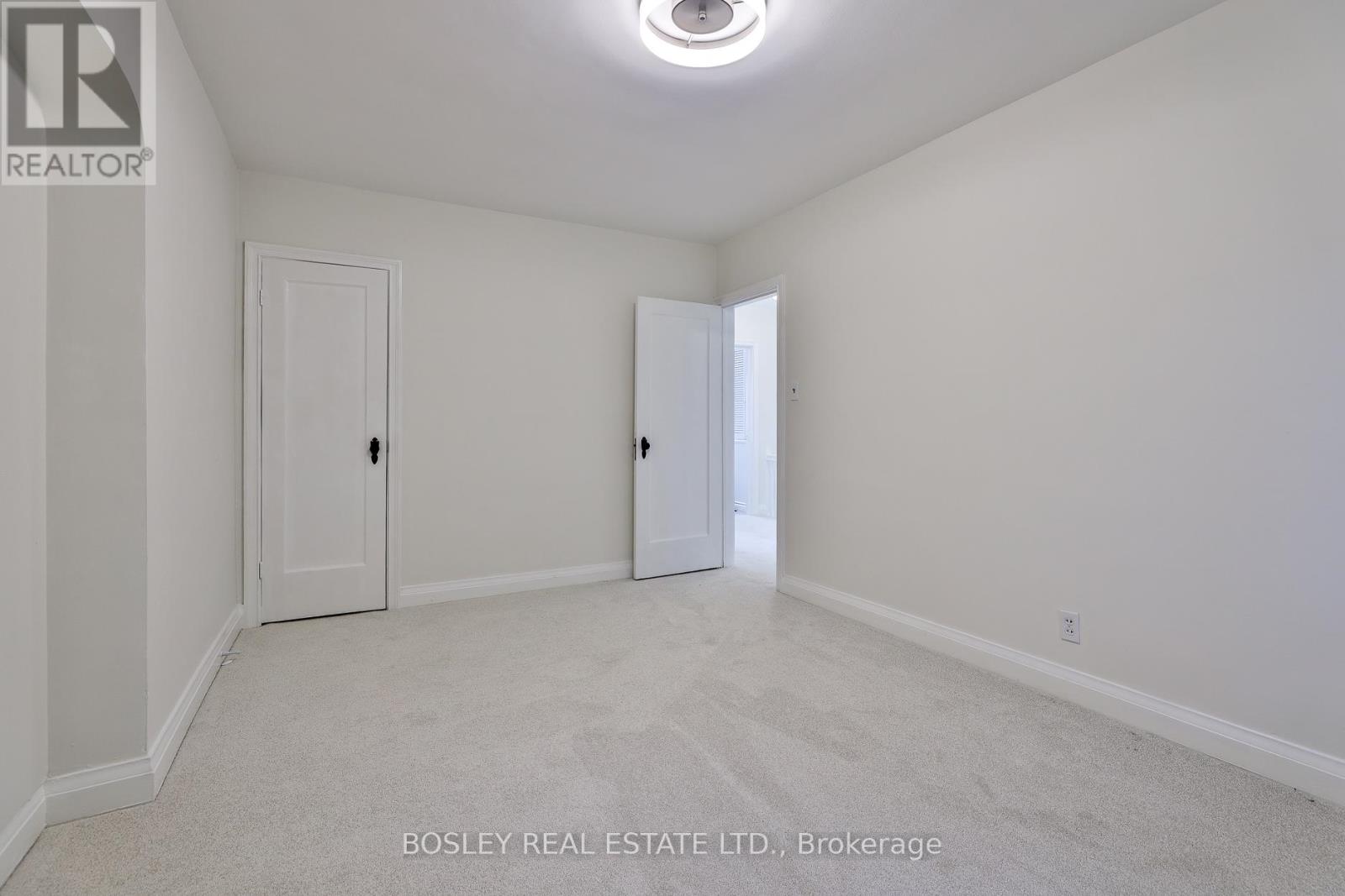 432 BROADWAY AVENUE - 21