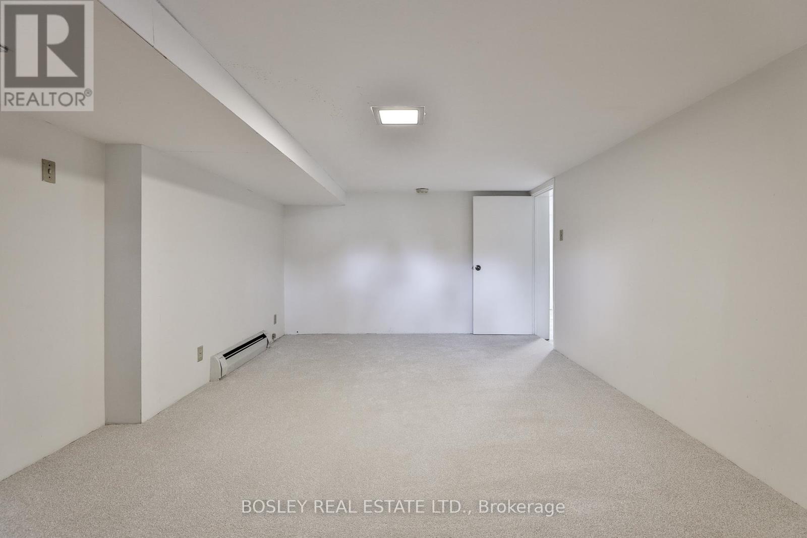 432 BROADWAY AVENUE - 28