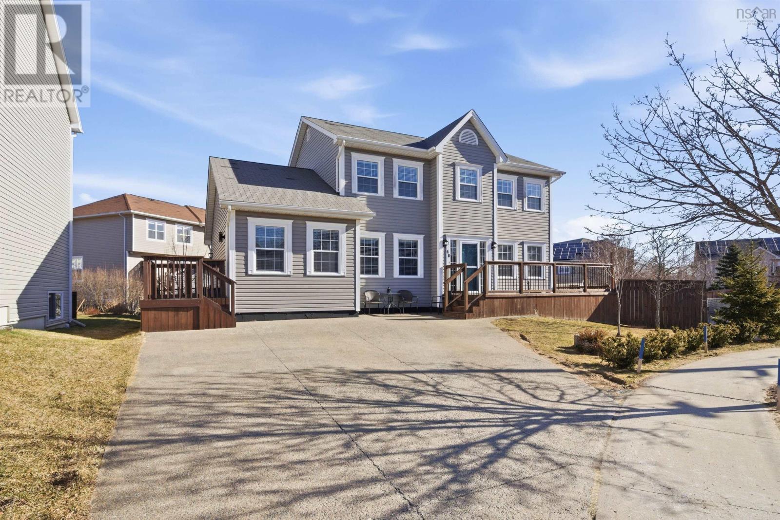 46 Rockpoint Court - 1
