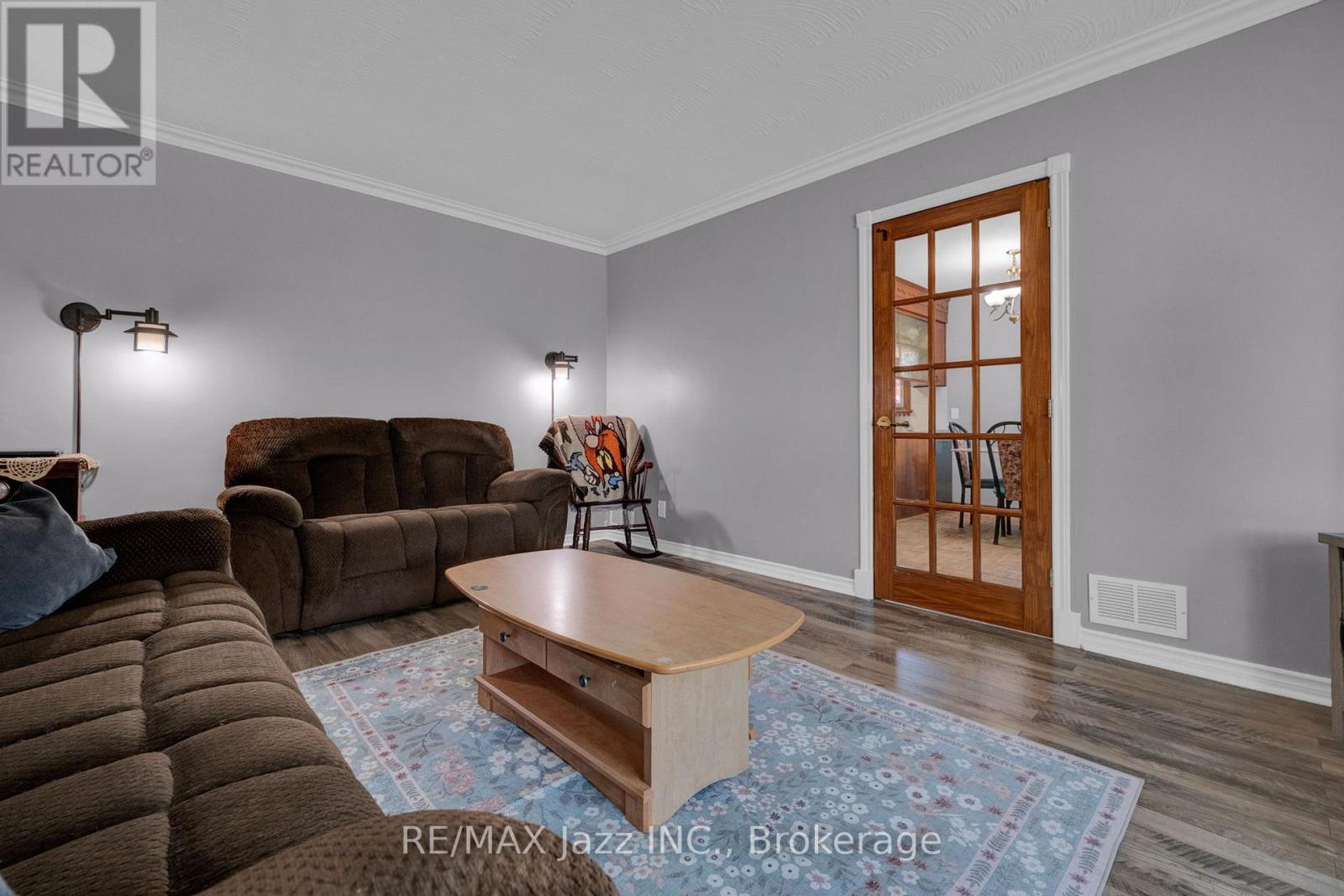 217 ANNIS STREET - 12