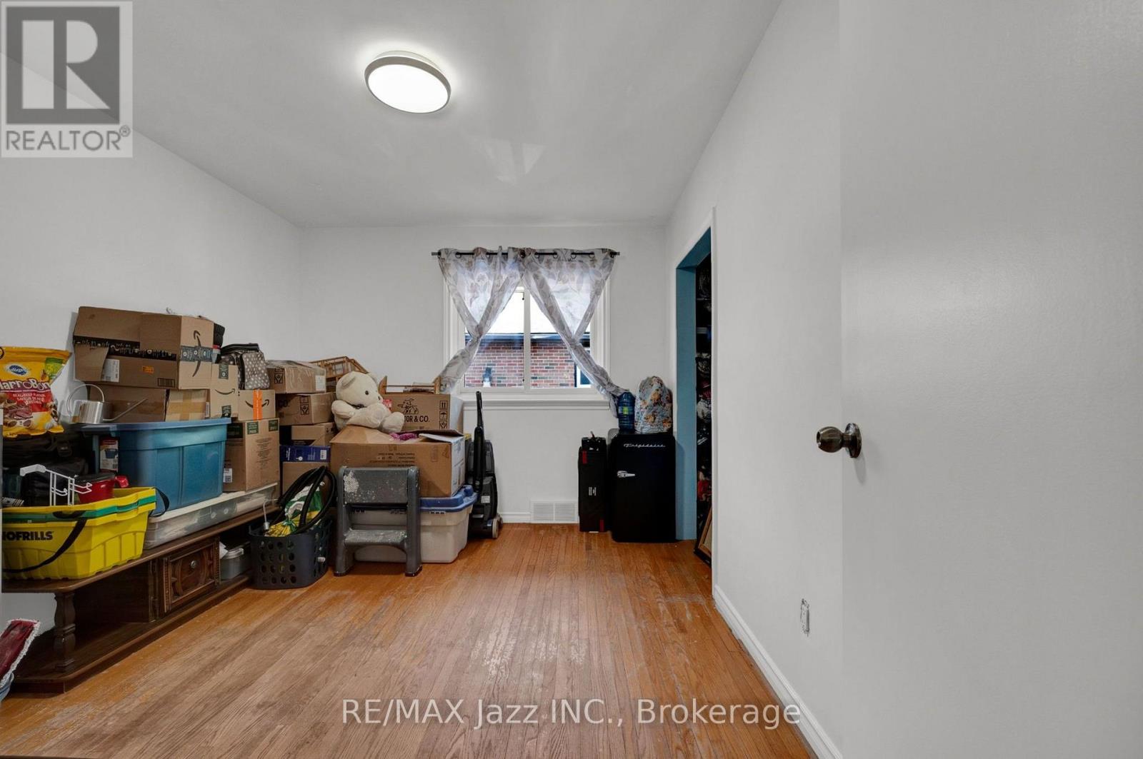 217 ANNIS STREET - 14