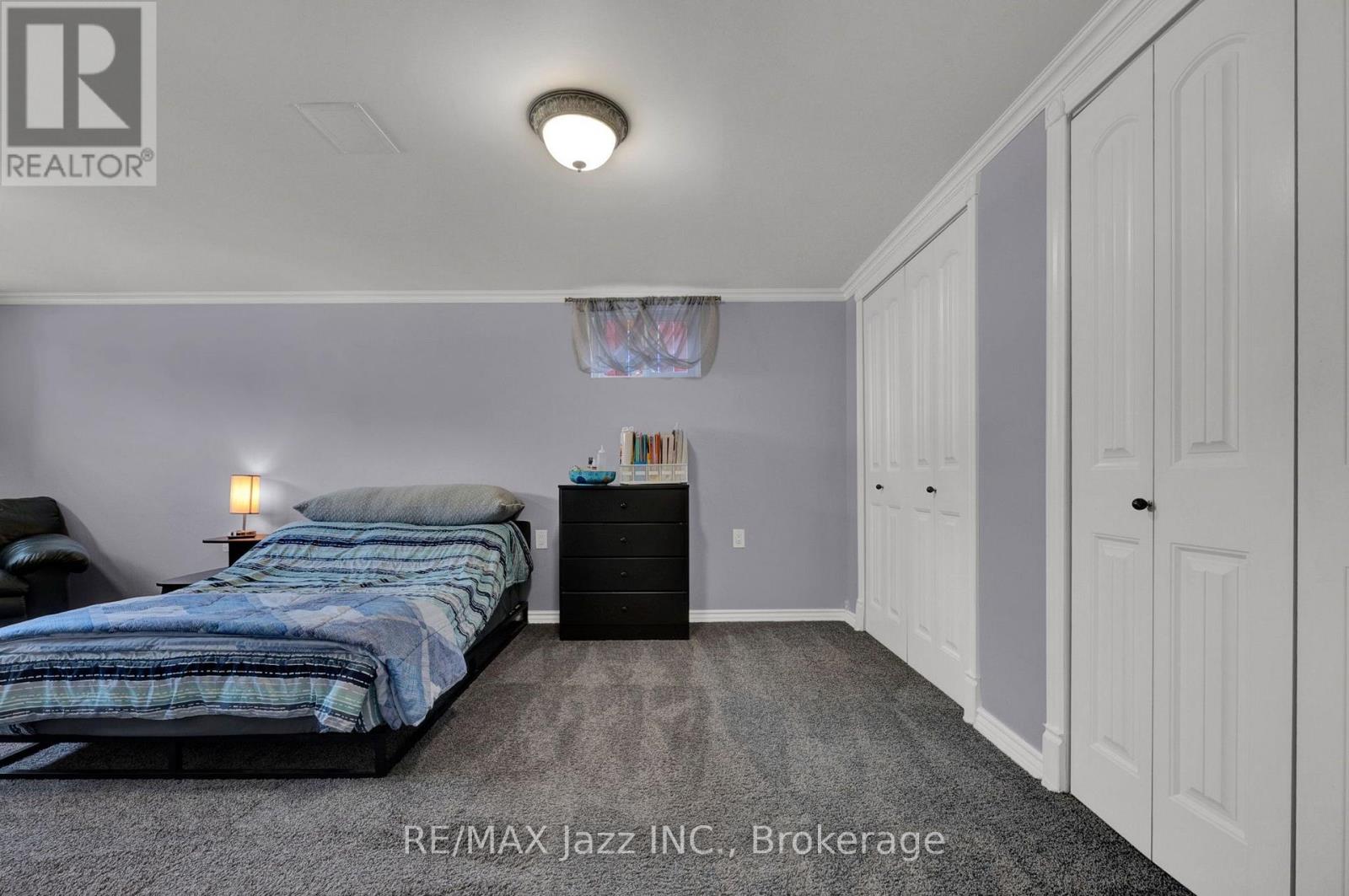 217 ANNIS STREET - 32