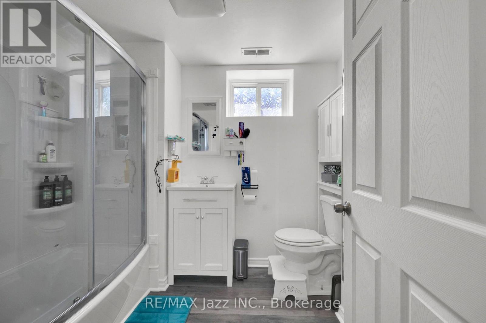 217 ANNIS STREET - 35