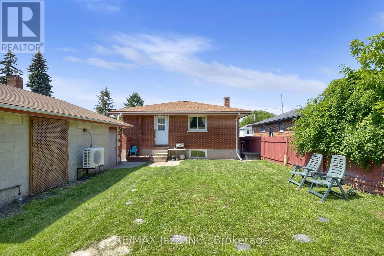 217 ANNIS STREET - 39