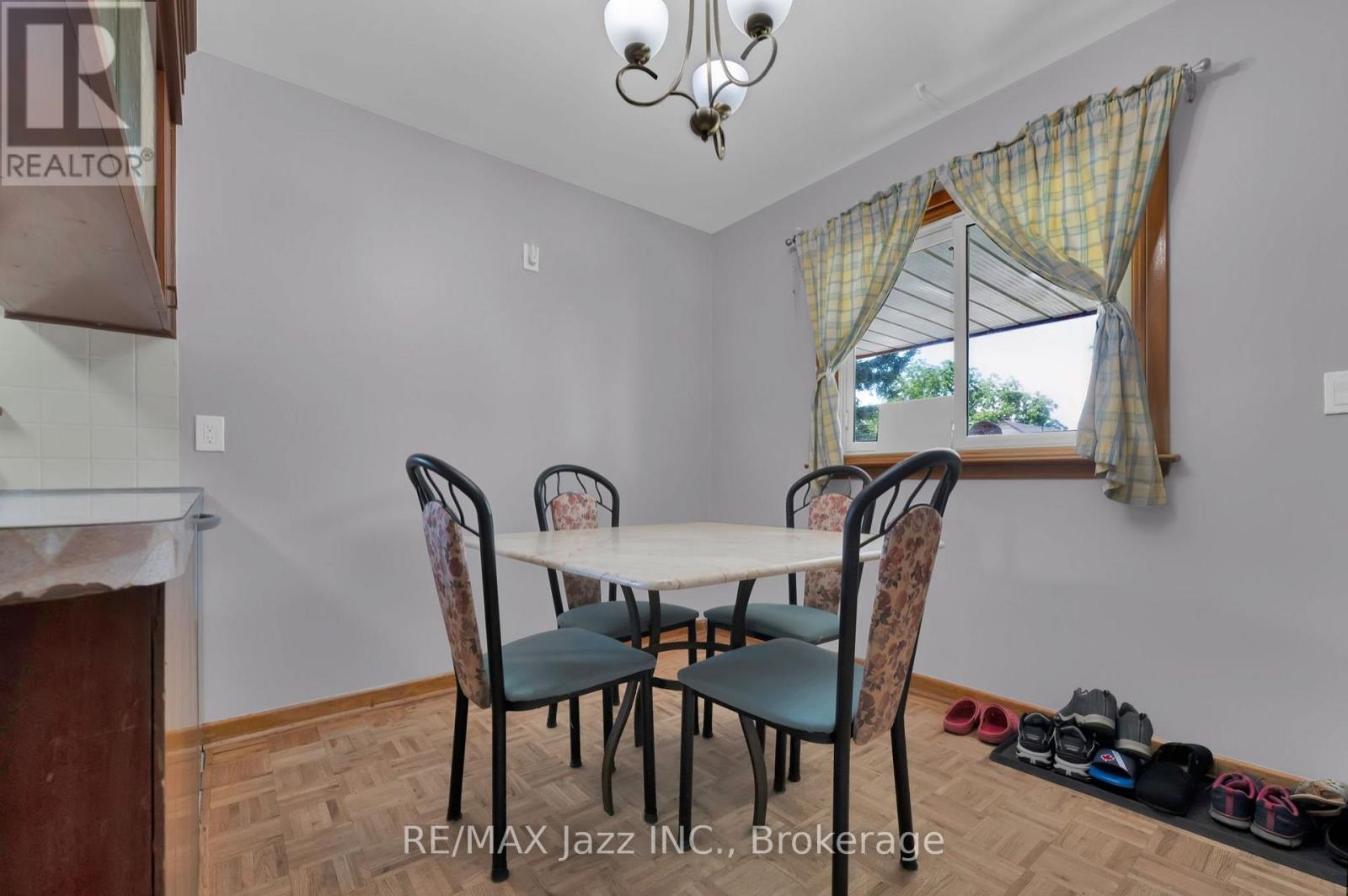 217 ANNIS STREET - Image 7