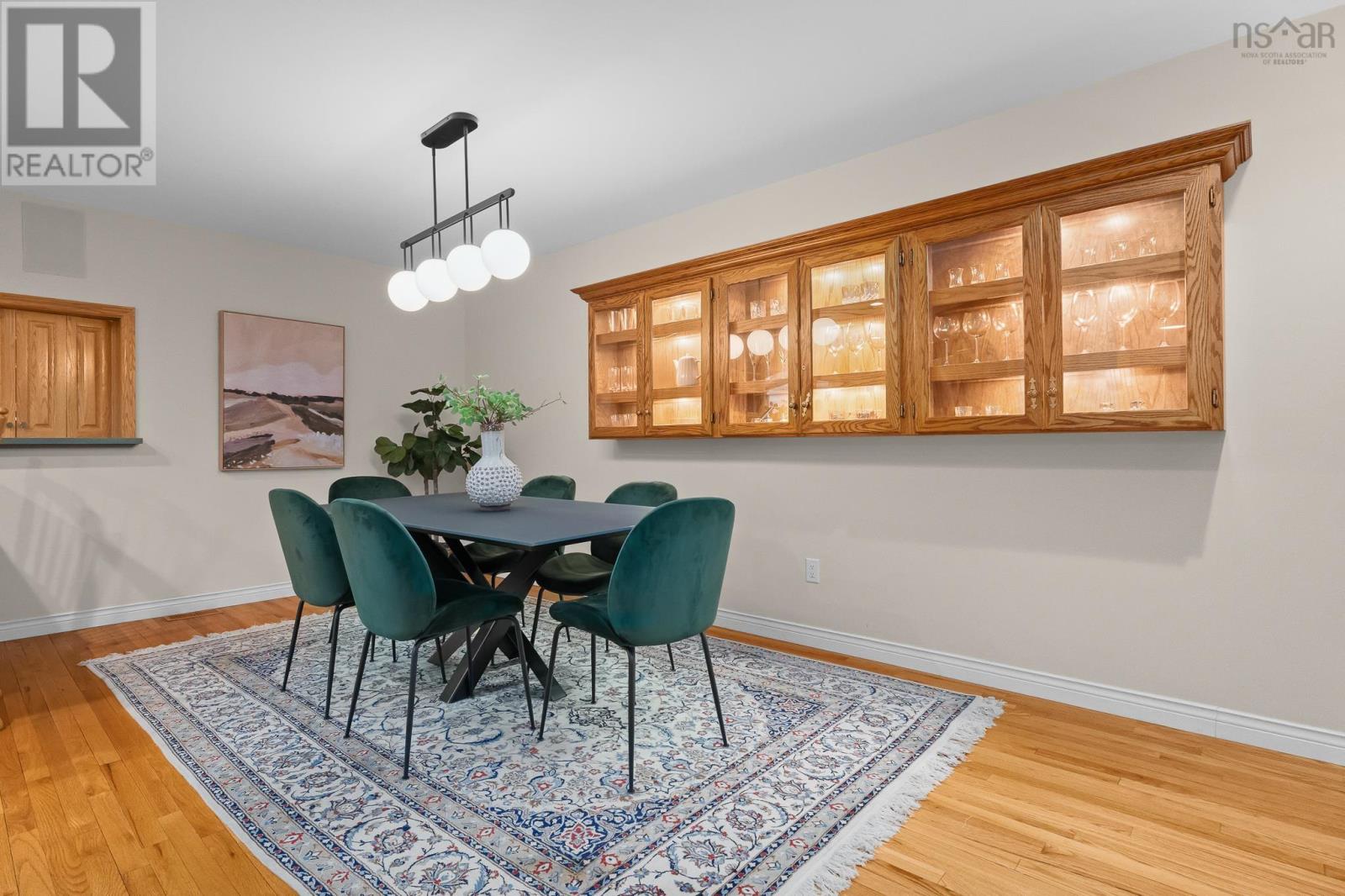 12 Falcon Place - 10