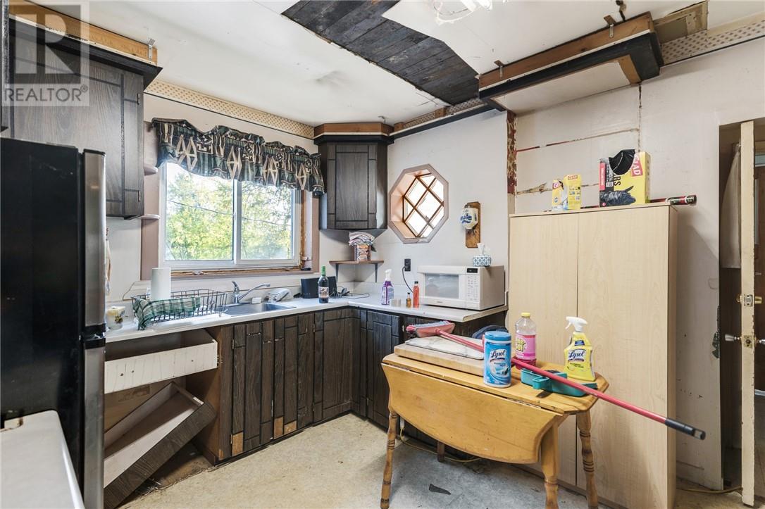 249 Riverside Drive - 17