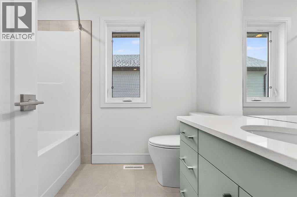 2537 16 Avenue - 29