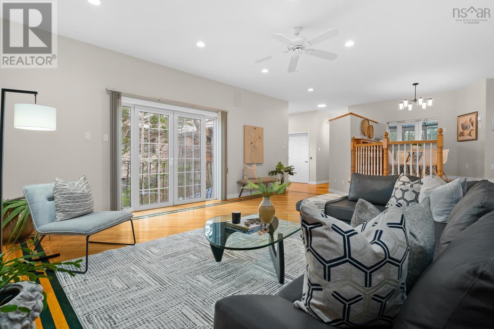 12 Falcon Place - 5