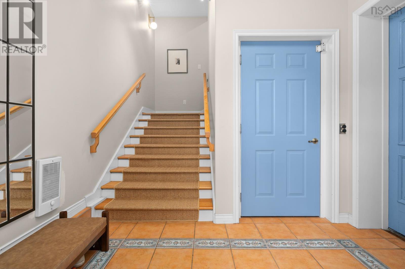 12 Falcon Place - 2