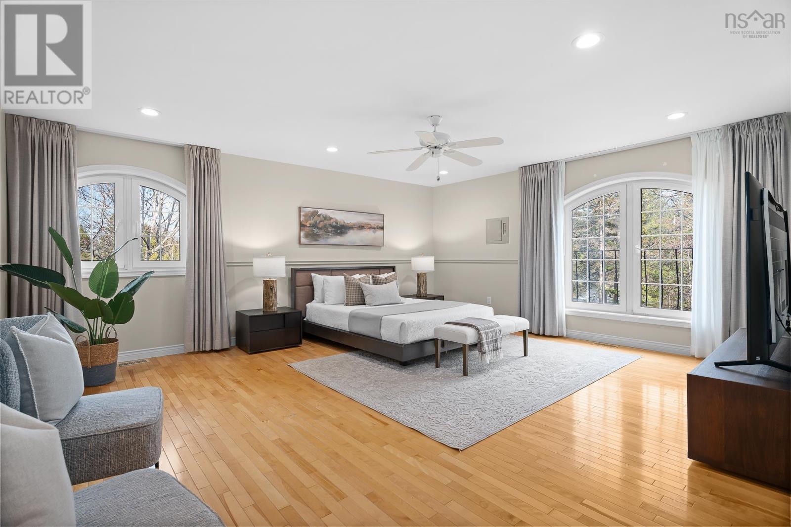 12 Falcon Place - 27
