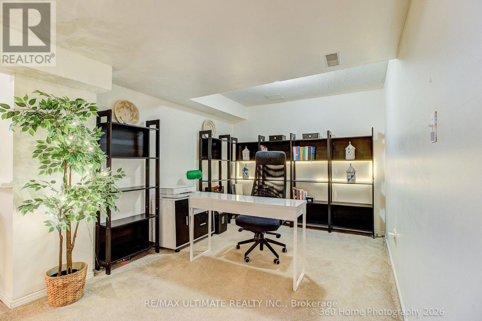 53 WILSHIRE DRIVE - 17