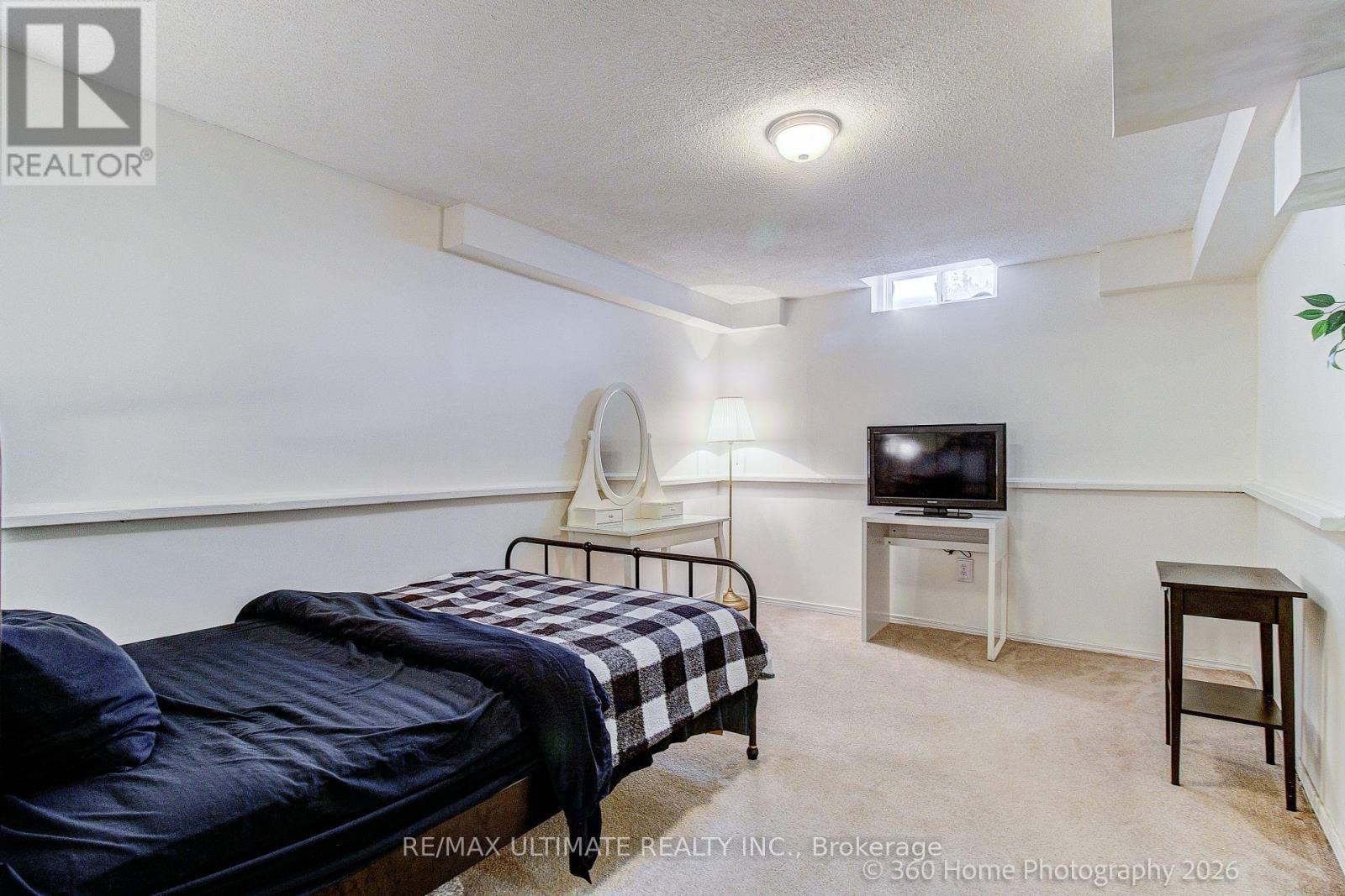 53 WILSHIRE DRIVE - 19
