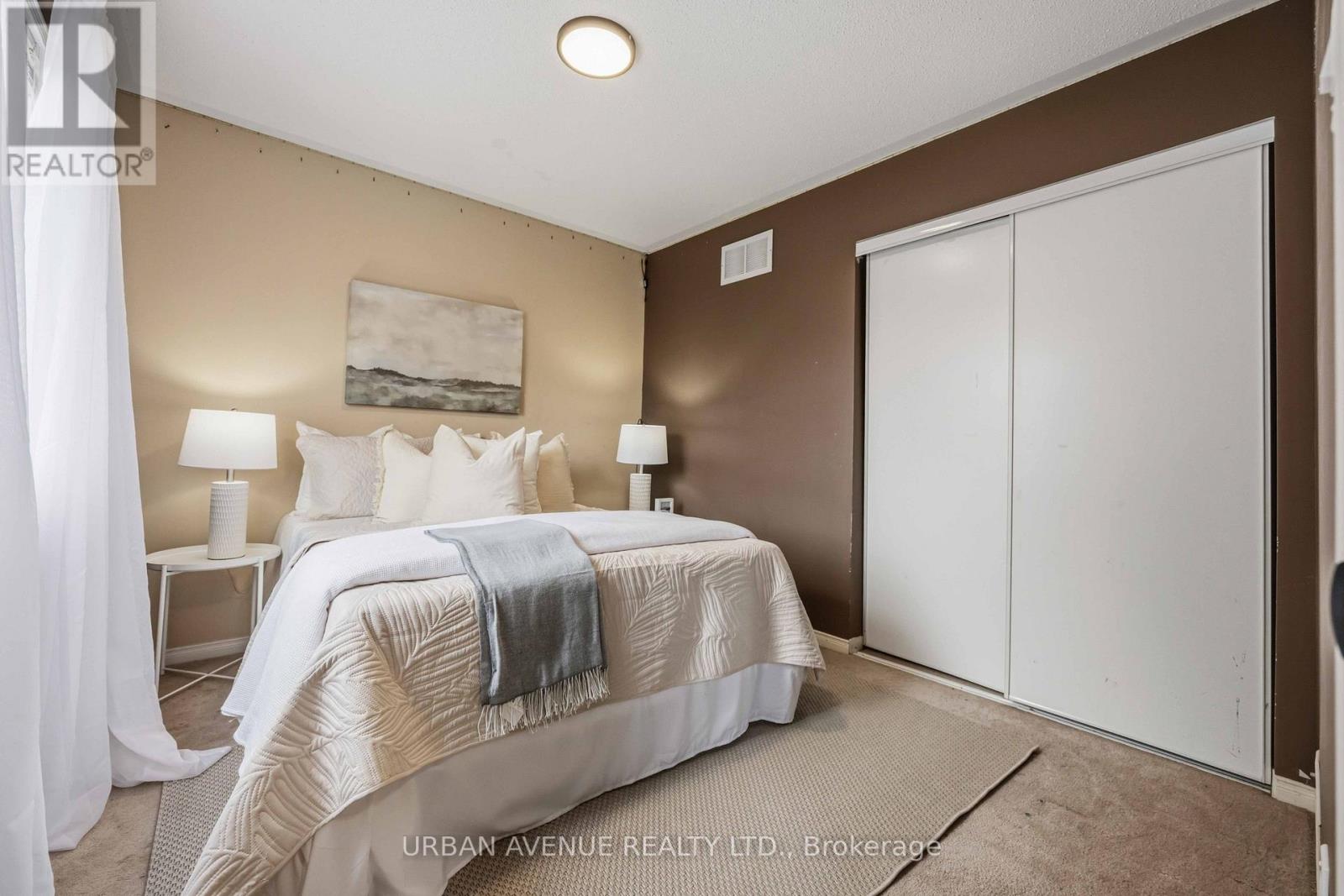 1380 LINSTEAD STREET - 24