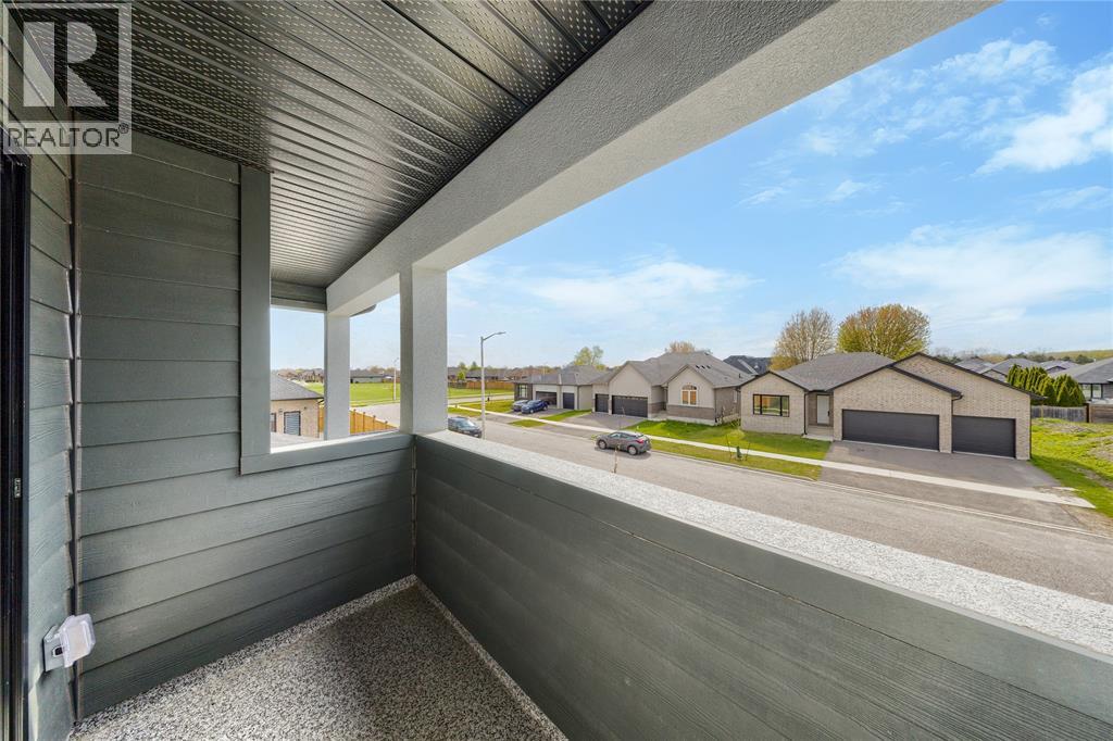 608 SWEETBAY CRESCENT - 23