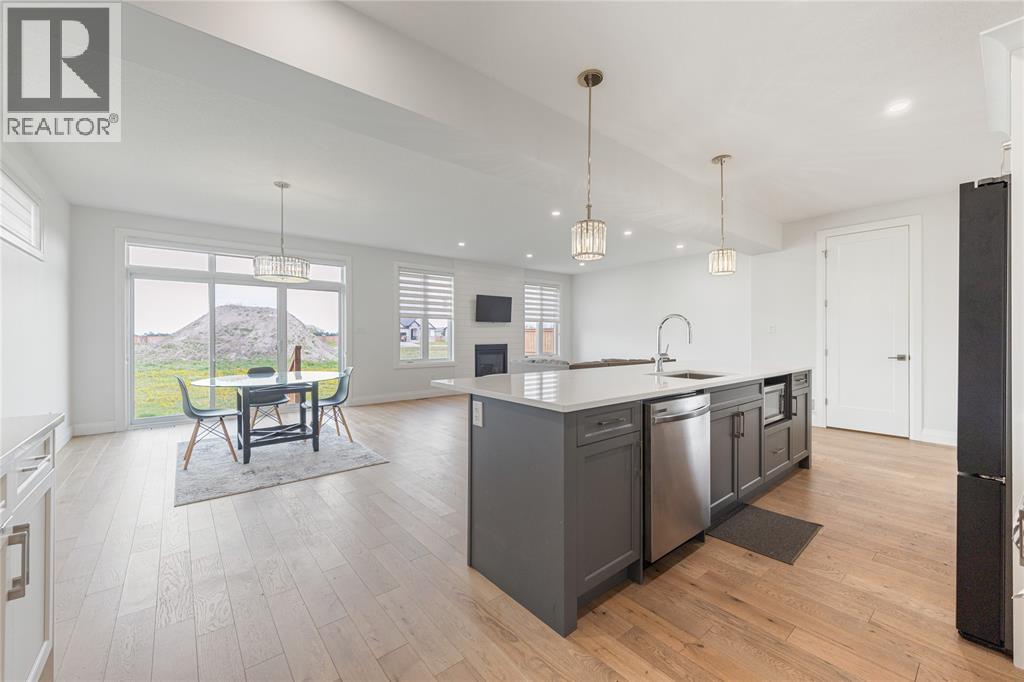608 SWEETBAY CRESCENT - 9