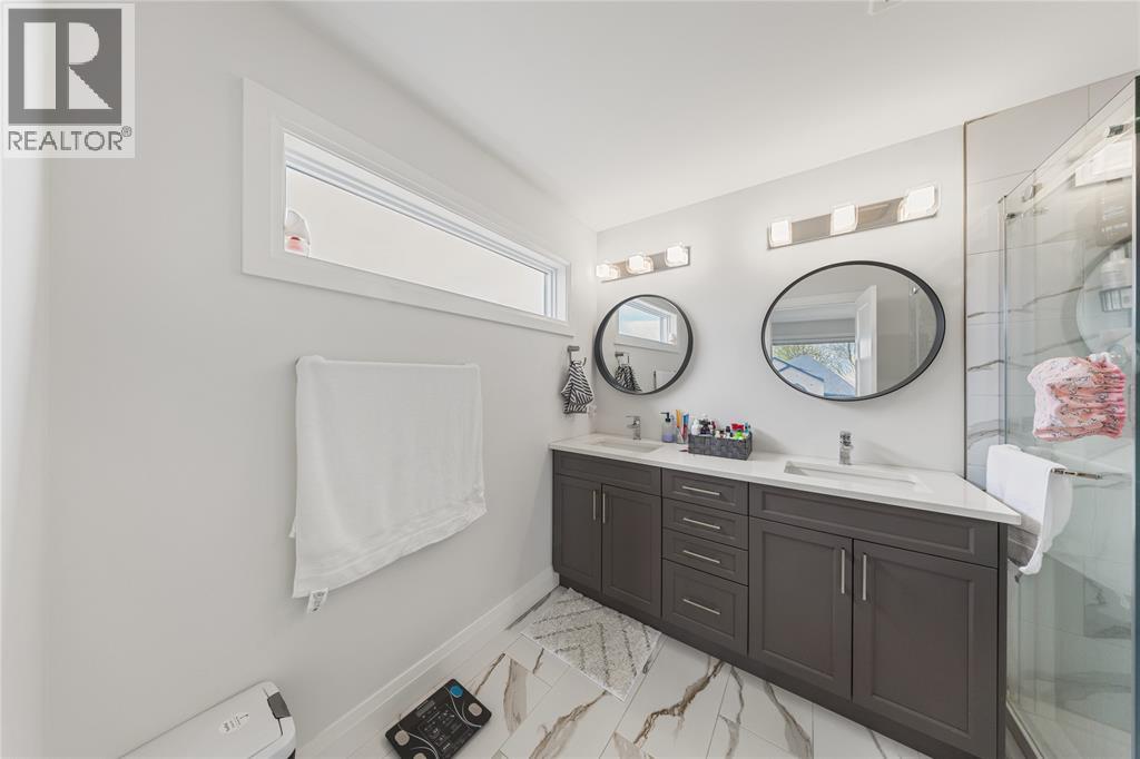 608 SWEETBAY CRESCENT - 25