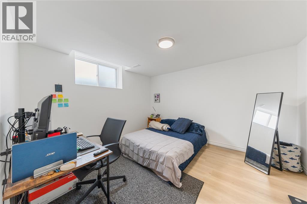 608 SWEETBAY CRESCENT - 41