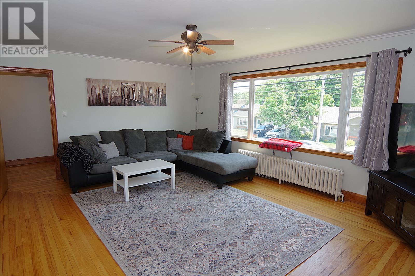54 Cornwall Avenue - 10