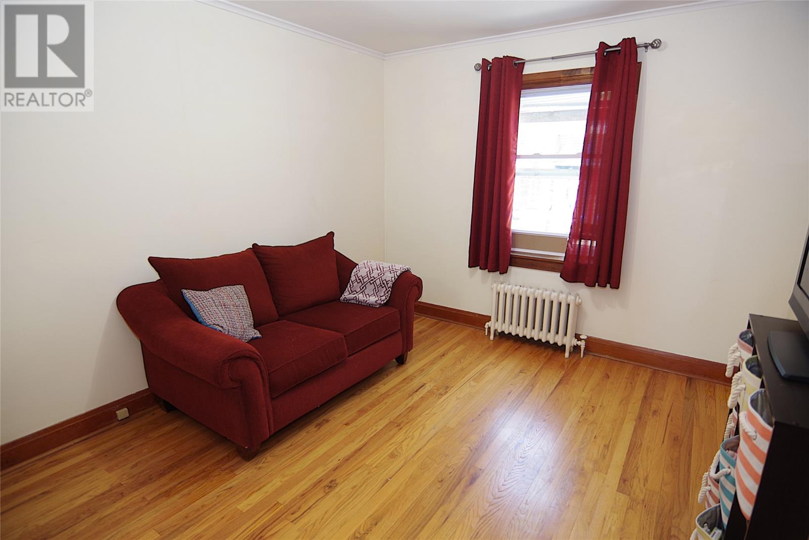 54 Cornwall Avenue - 21