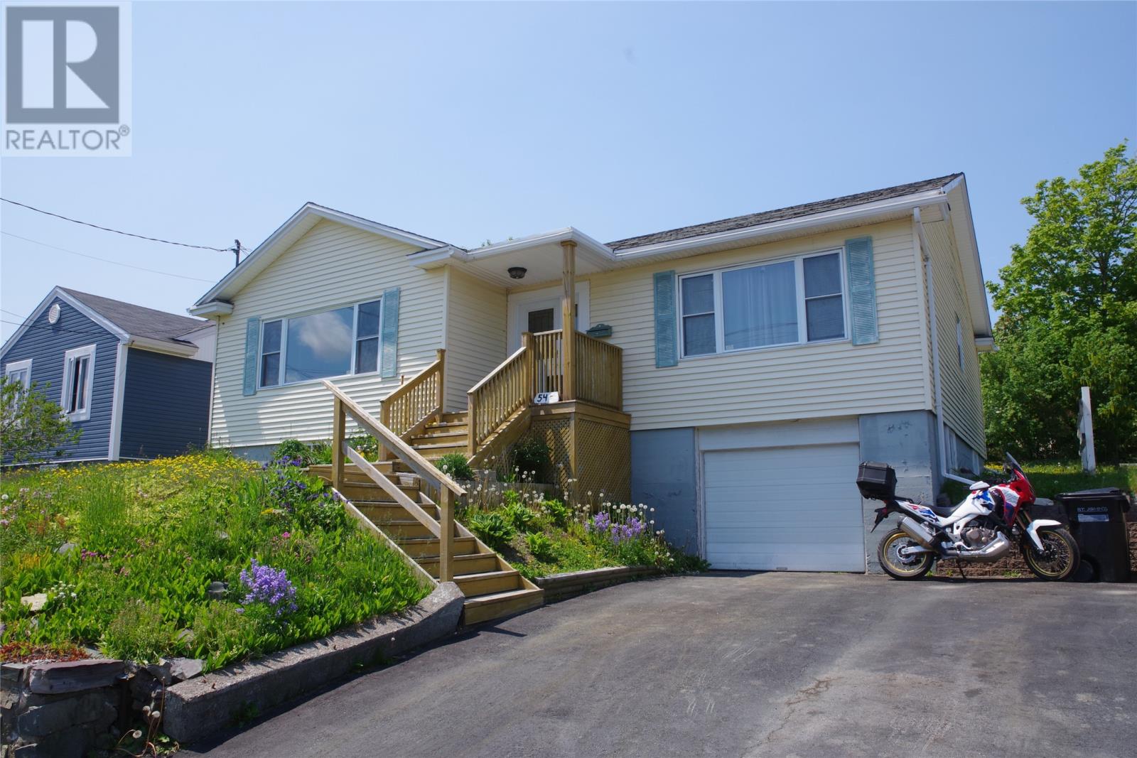 54 Cornwall Avenue - 39