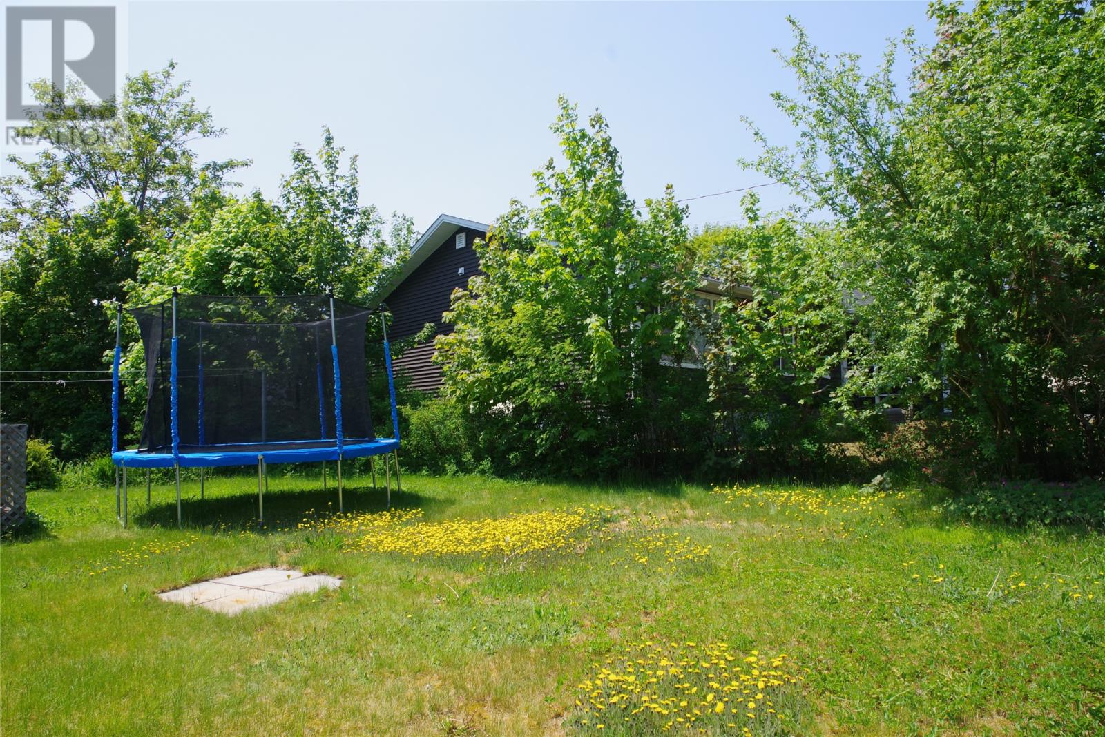 54 Cornwall Avenue - 8