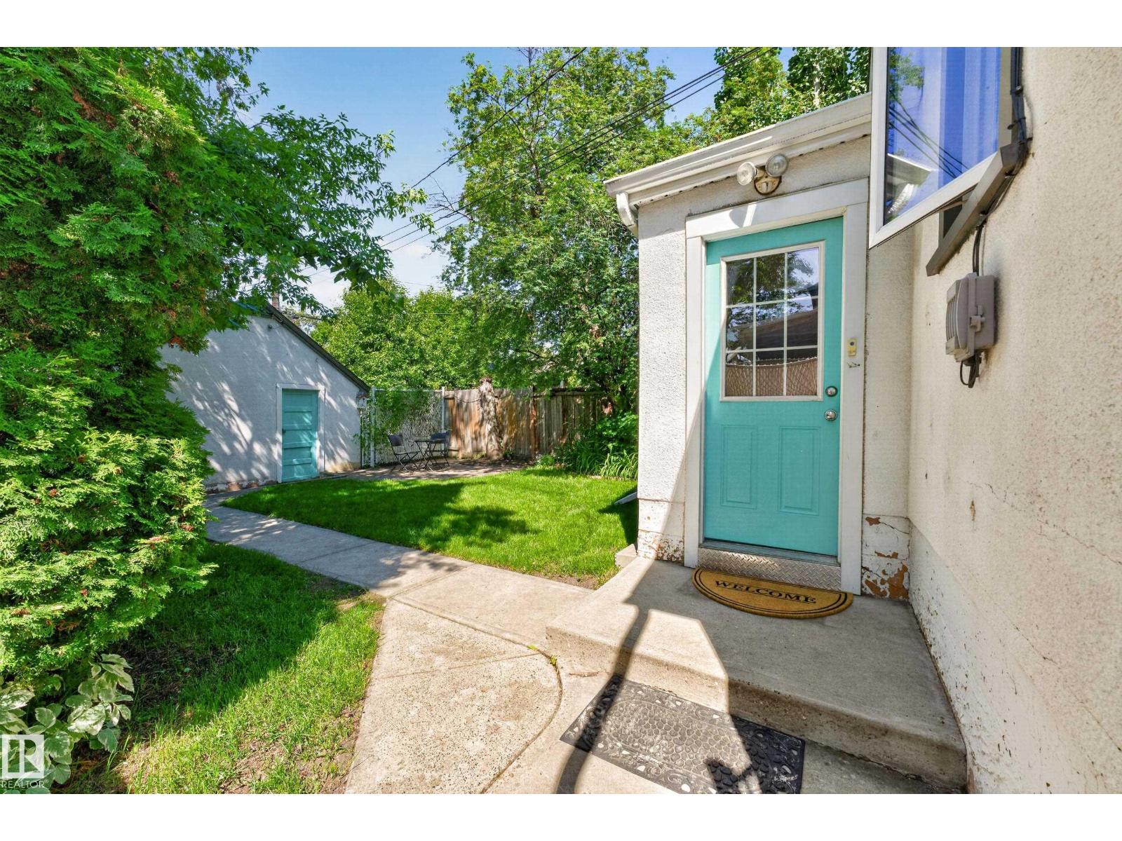11212 66 ST NW - 44