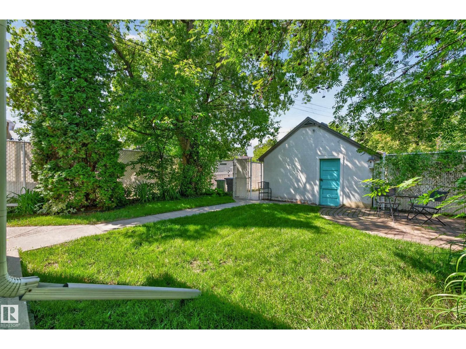 11212 66 ST NW - 45