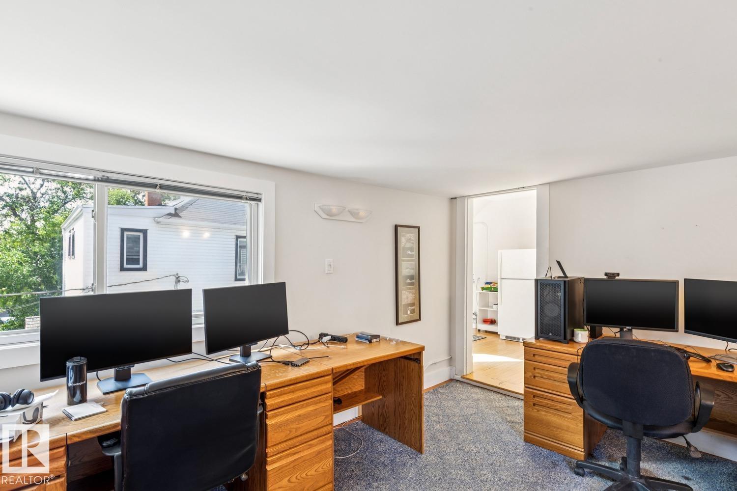11223 99 AV NW - 12
