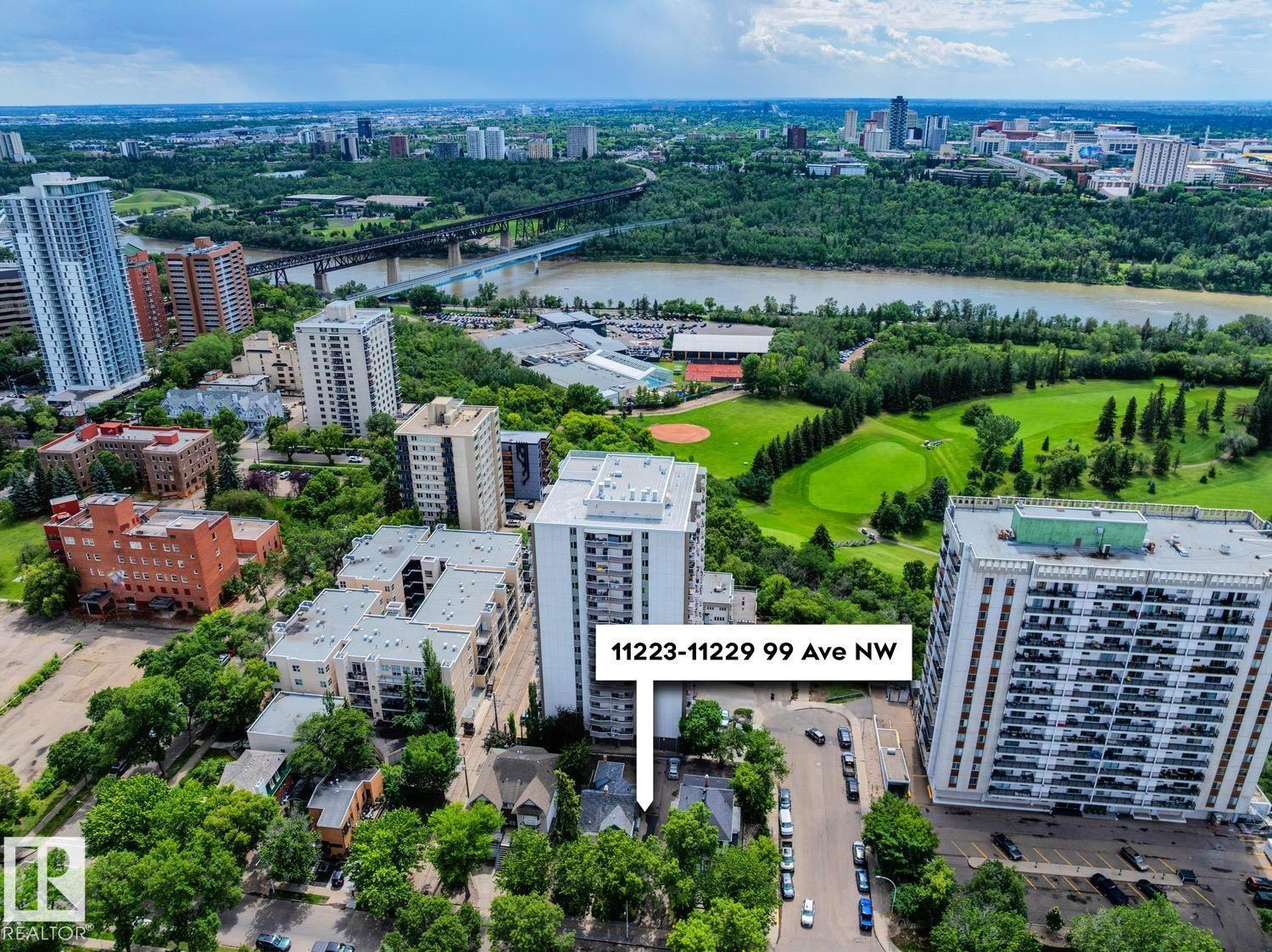 11223 99 AV NW - 26