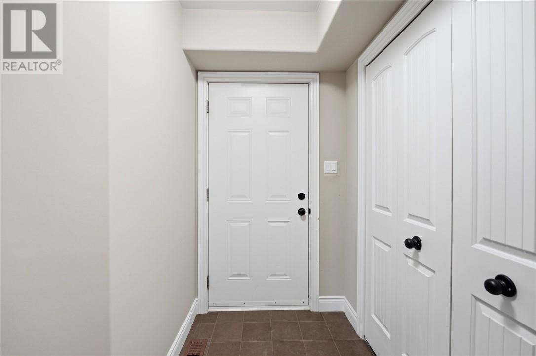 1654 Meadowlark Way - 14