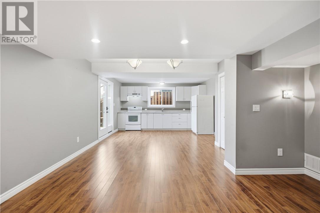 1654 Meadowlark Way - 47