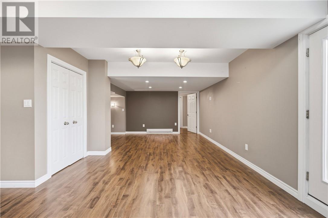1654 Meadowlark Way - 50